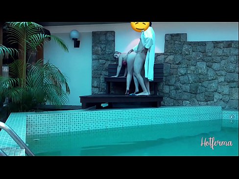 ❤️ Chefe convida criada para a piscina, mas não conseguiu resistir a um ️ Porno doméstico em porno pt.makesexnotwar.ru