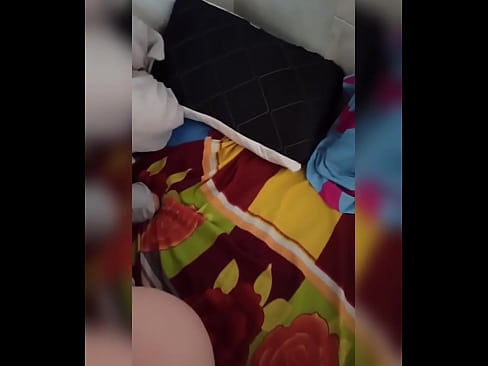 ❤️ A minha colega de quarto fica sozinha em casa porque o seu marido vai de férias e eu aproveito a oportunidade para a foder e encher-lhe o cu de leite ️ Porno doméstico em porno pt.makesexnotwar.ru